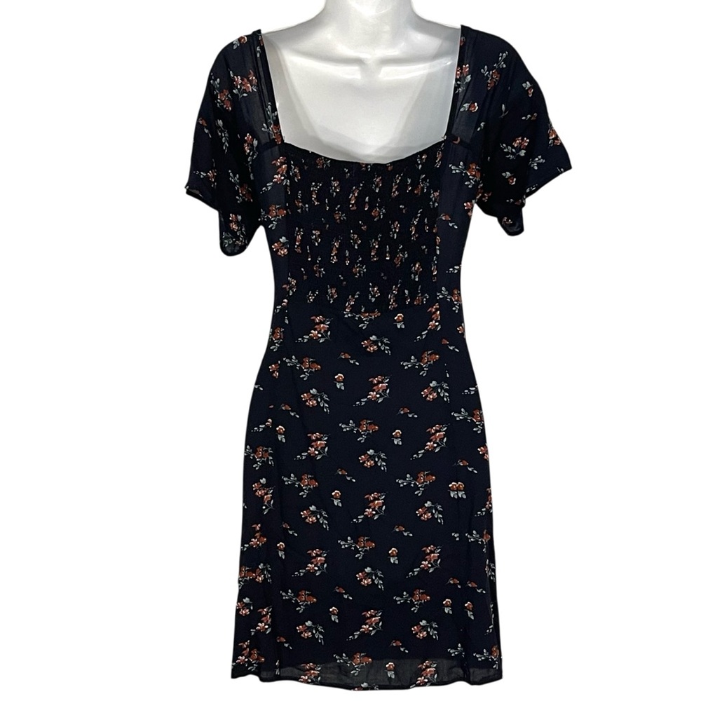 Black Floral Dress by Sky and Sparrow - Picture 5 of 10